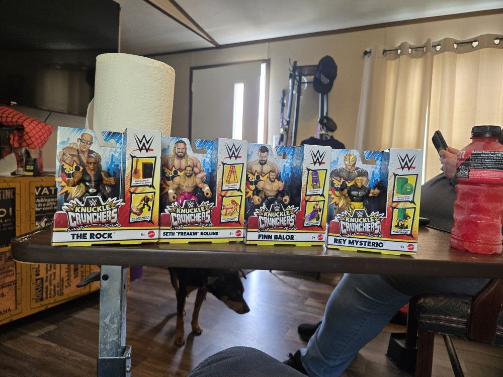 Mini Wrestlers Figs