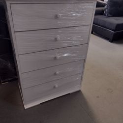 Chest Of 5 Drawers 