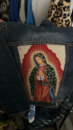 Little girl, Virgin Mary jacket size s 5/6