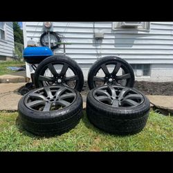 2011 Nissan gtr wheels 