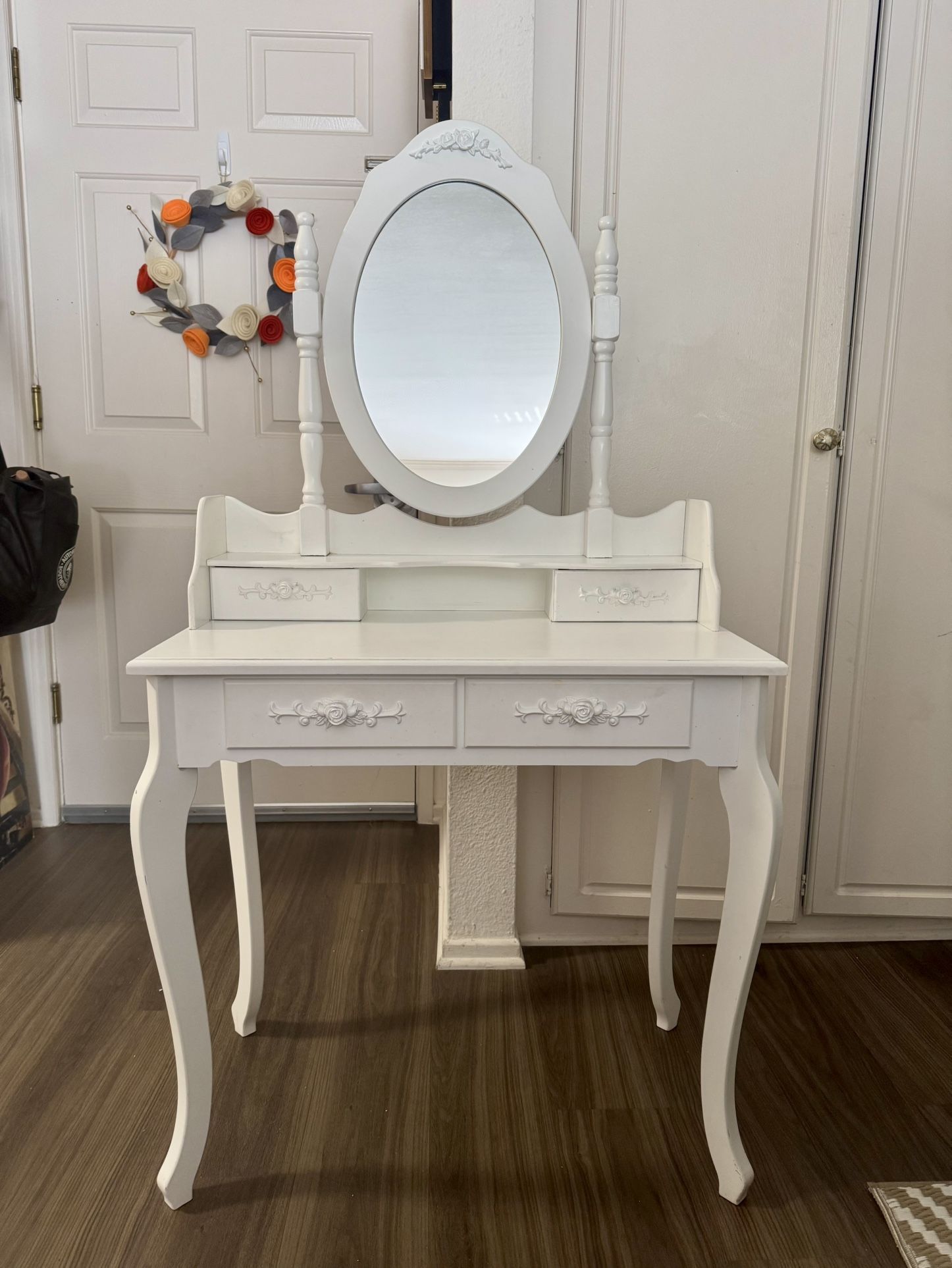 Kids White 2 Piece Vanity
