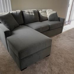 Gray Taren II Modern 90” Sectional Sofa with Reversible Chaise by Living Spaces