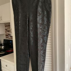 Chico’s Black Iridescent Patterned Dress Pants Size 14-16. $25.00