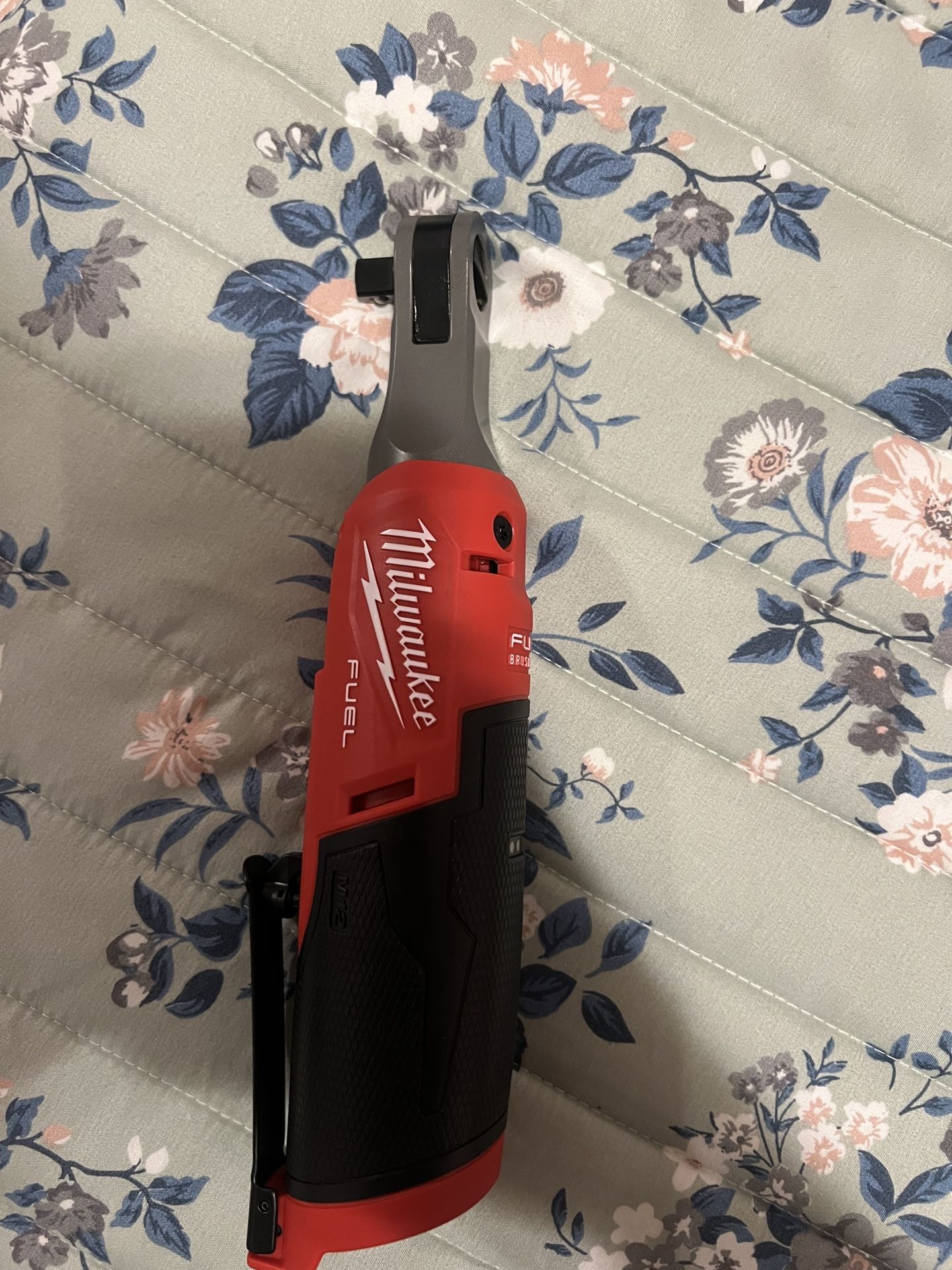M12 Fuel 3/8 Ratchet 