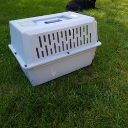 Animal  Carrier