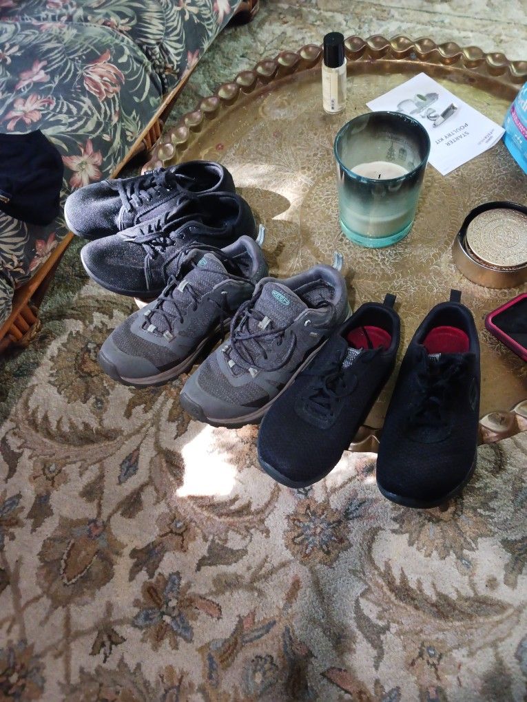 Women's Sneakers 7.5 3 Pairs