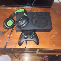 Xbox Series S (needs Easy Repair)