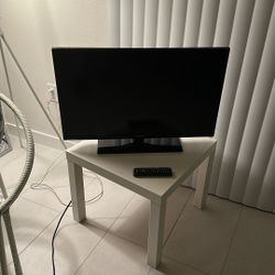 Samsung 32” Tv 