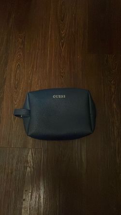 guess mens bag $10