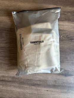 Fear of God Essentials sweat pants ( Large)