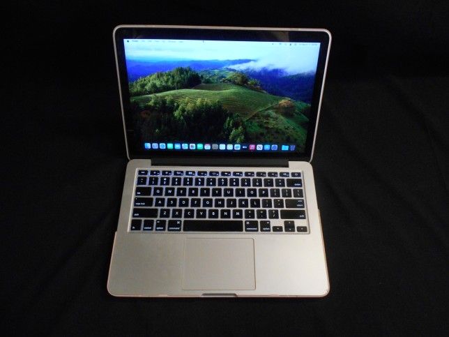 Macbook Pro 13 Inch Retina With Case Sonoma