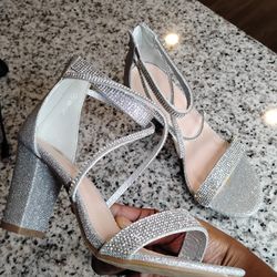 Band New Heels Size 7