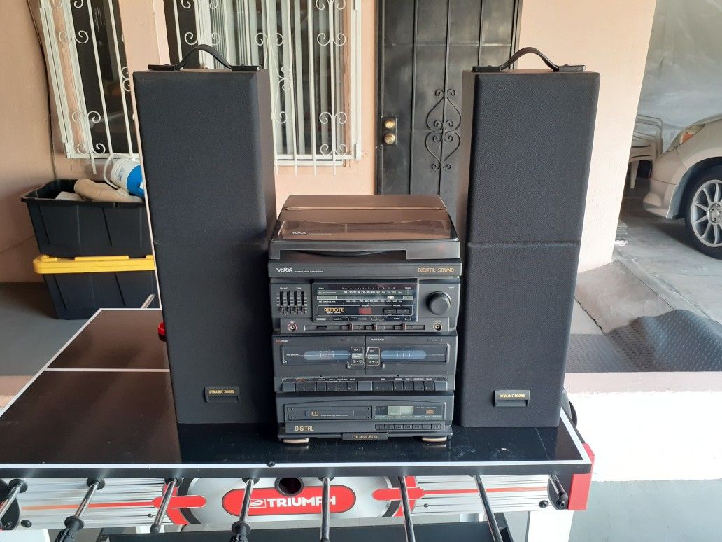 YORX Compact home audio System digital for Sale in Paramount, CA OfferUp