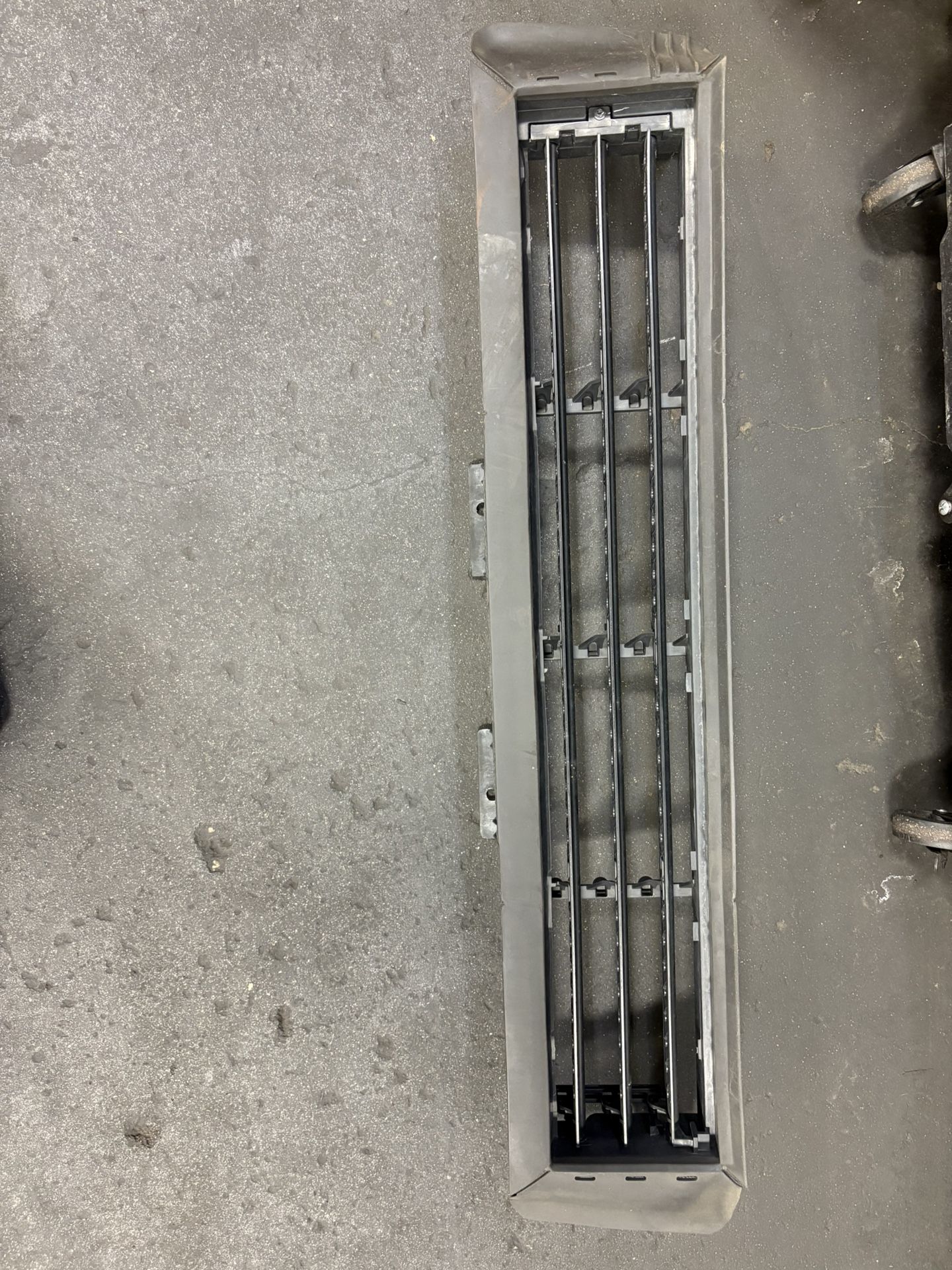 Nissan Murano Active Grille Shutter W/ Motor