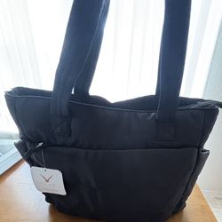 Black quilted puffer tote bag brand new