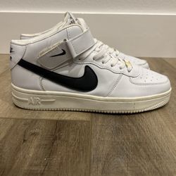 Nike Air Force One 82 Mid White Black size 8