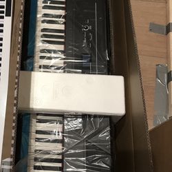 Alesis Recital Pro - 88 Key Digital Piano with Hammer Action Weighted Keys