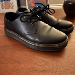 DOC MARTEN’S SIZE 10