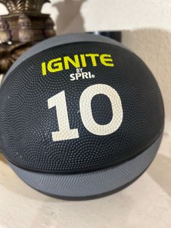 Medicine Ball - 10 lbs, Increase Power and Strength, Body Workout, Rows, Squats, Lunges, Home Training
