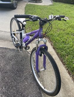 Schwinn Frontier Mountain Bike