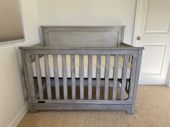 Simmons Kids Caden Crib