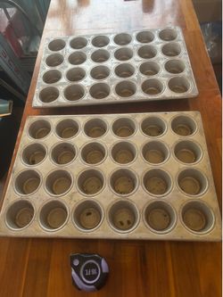 Commerical cupcake trays