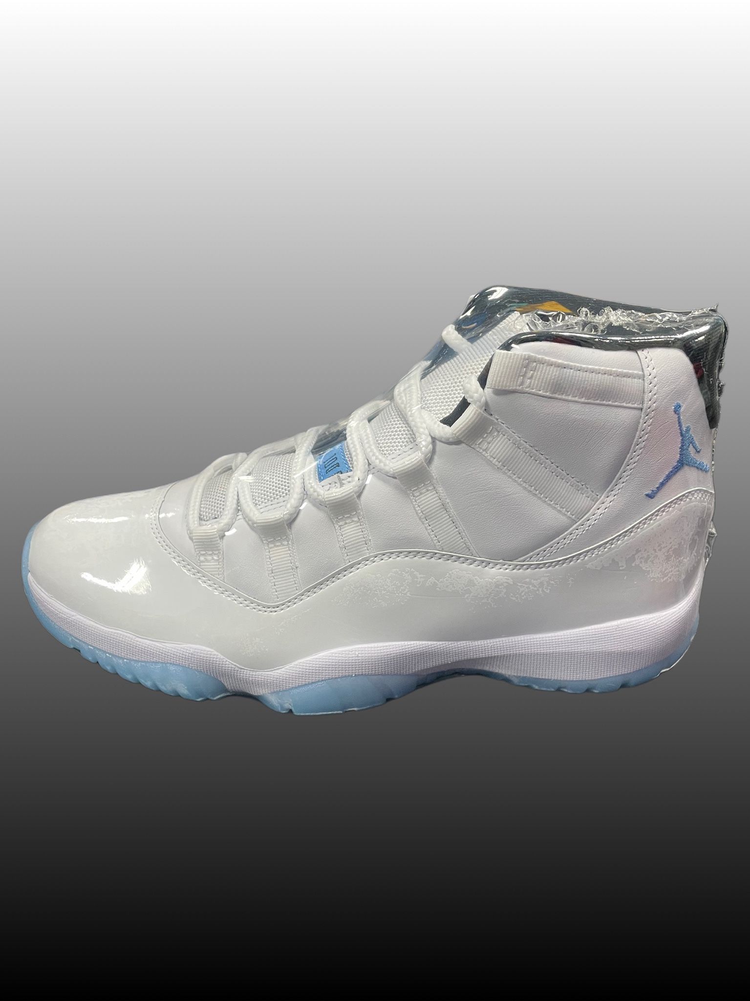 Jordan 11 Retro “Legend Blue”