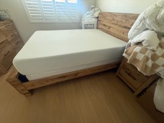 Queen Size mattress and box set