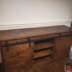 Tv Stand/tv Console