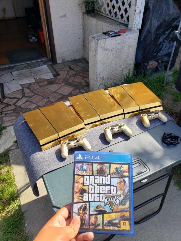 All Gold Playstation 4 PS4 PS 4 500GB with 1 Game 1 controller $175! Or 1,000GB $200 or 2,000GB $275! All work 100% can be tested