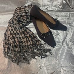 AK Fabric Leather Size 7.5  And Shawl 