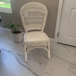 White Wicker chair