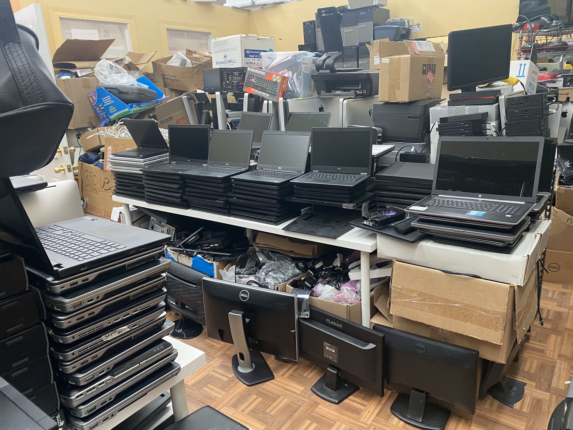 Laptops, Desktops, iMacs, Macbooks, Chromebooks, AIO, Hard Drives,Ram, Chargers Lots Of IT Equipment