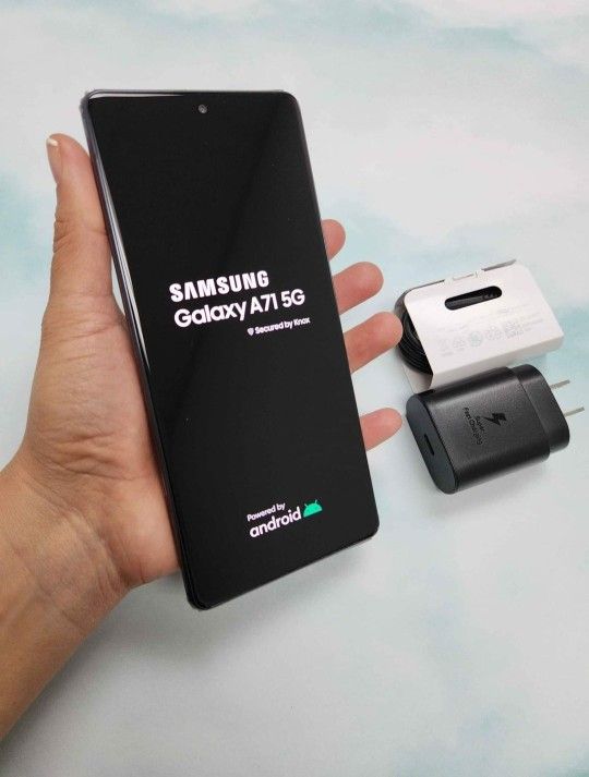 Samsung Galaxy A71, Factory Unlocked, Excellent Condition, LIKE NEW