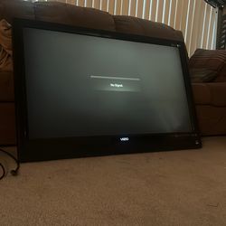 40 Inch TV
