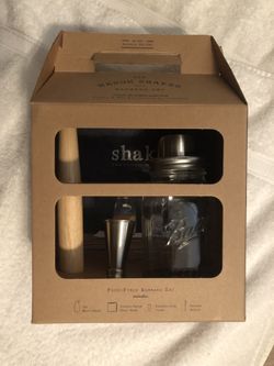 The Mason Shaker Barware Set