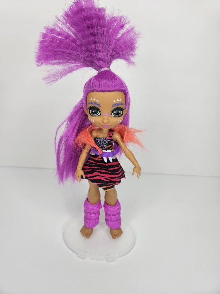 Cave Club Roaralai Doll 1