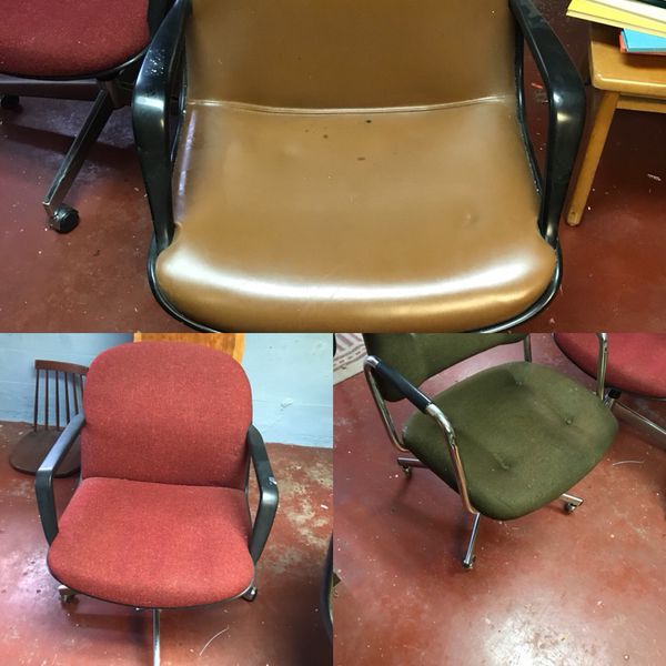 Steel Case Office Chairs 3 For 10 Or 5 Each For Sale In