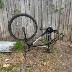 Mongoose Mountain Bike 