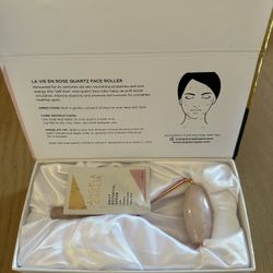 Rose Quartz Facial Roller 