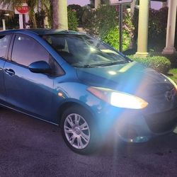 Mazda 2 2011 Clean Title Made In JAPAN