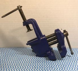 Wilton 150 Clamp on bench vise￼