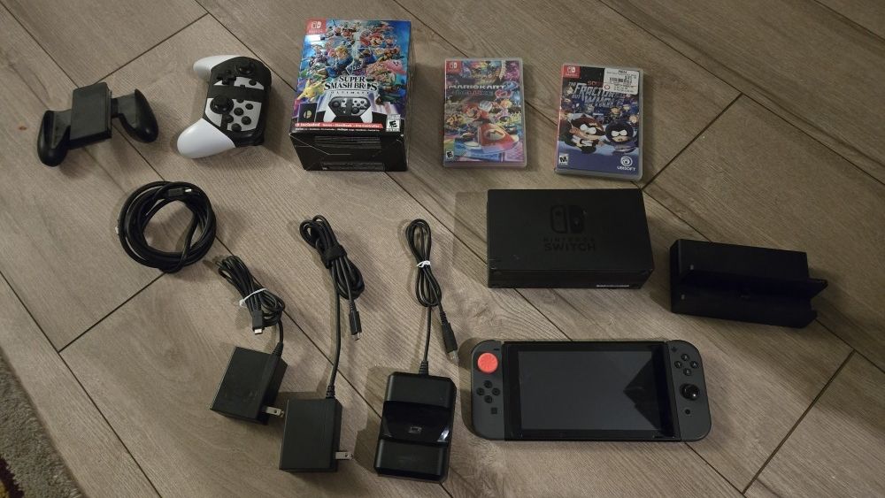 Nintendo Switch Package