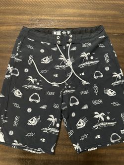 Salty Crew Boardshorts Sz 28