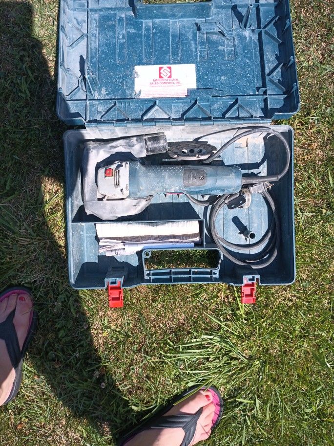 Bosch Concrete Surfacer