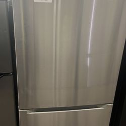 VISSANI MDBF18SS 18.7 cu. ft. Bottom Freezer Refrigerator QFZ