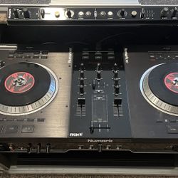 Numark NS7 DJ Controller