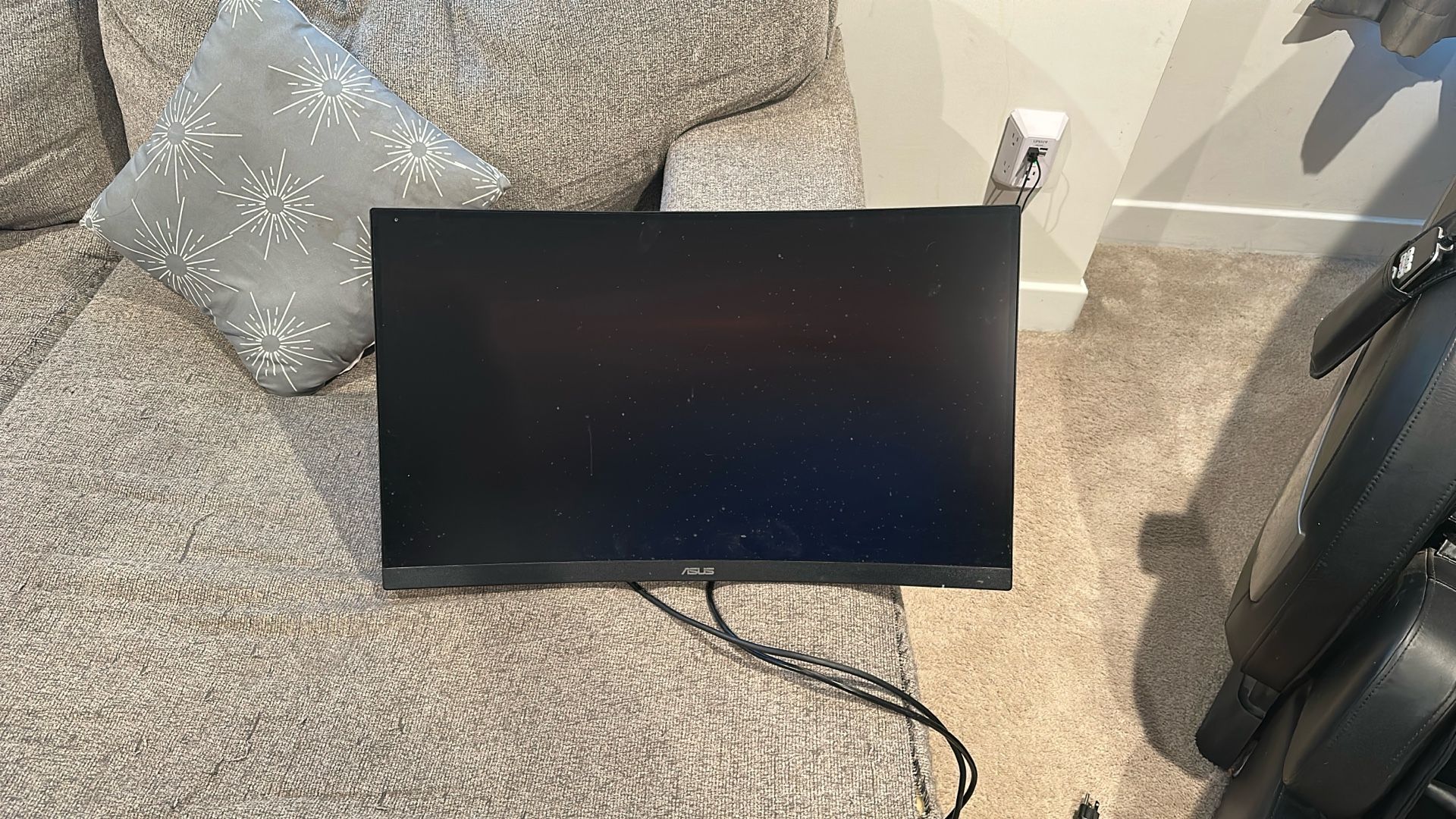 ASUS 27 In Curved 1440p 2k 166hz HDR Monitor