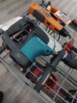 Makita Rotary Hammer 