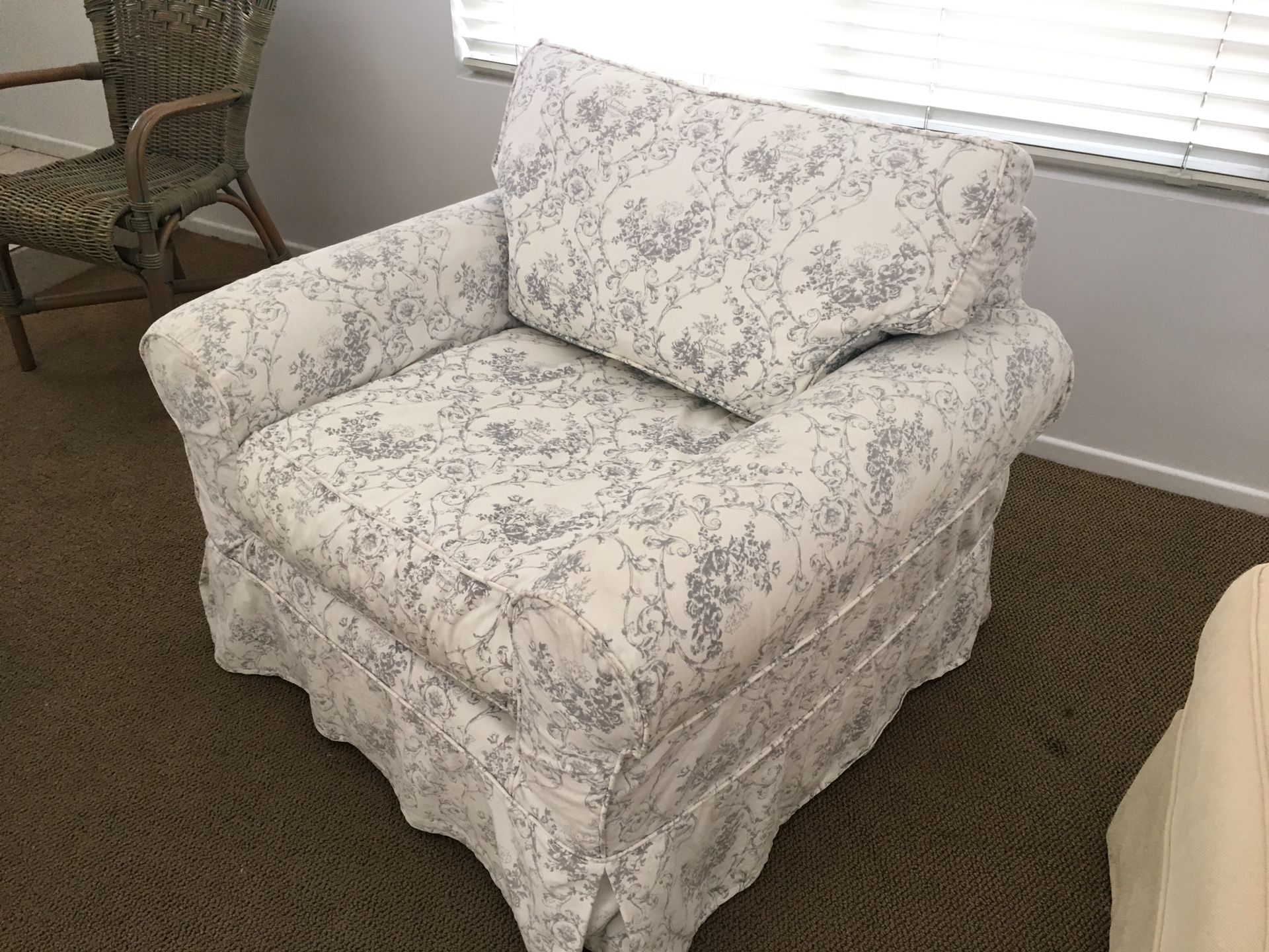 Sofa Chair w/ Slipcover